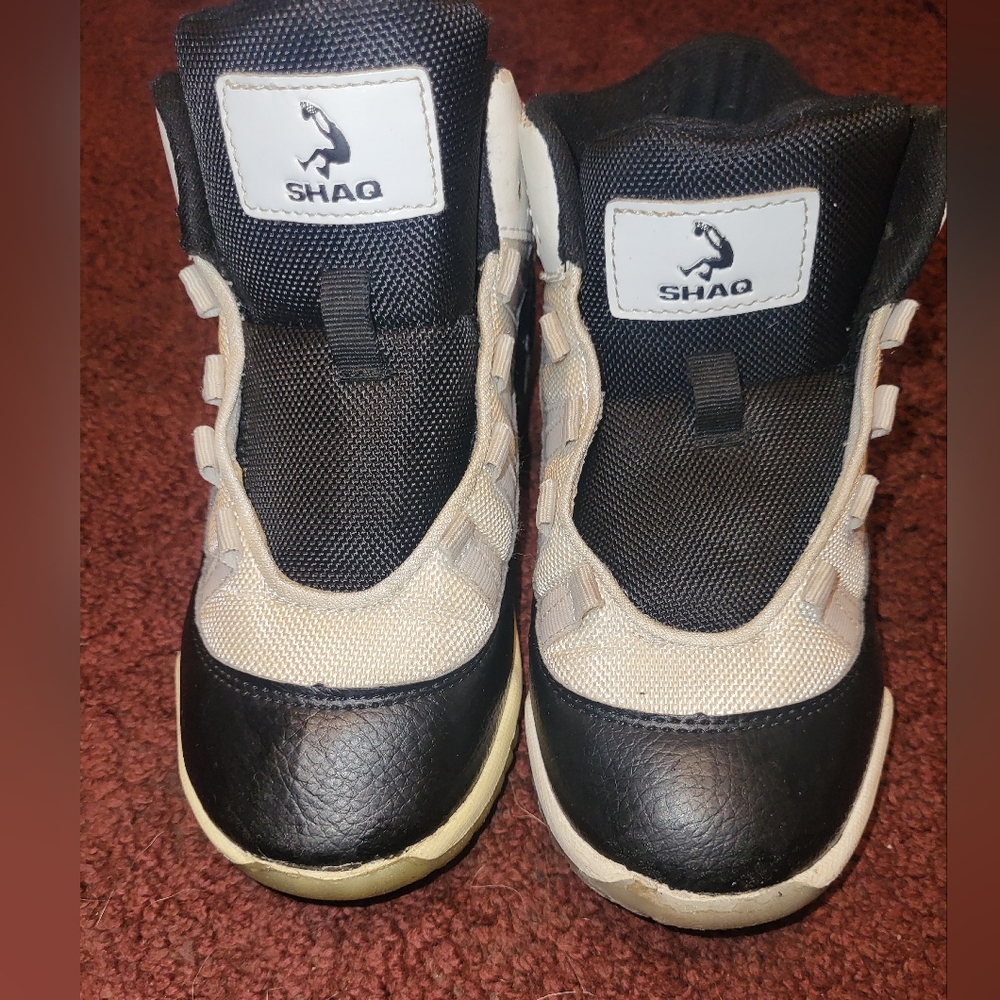 Kids Shaq shoes size 2